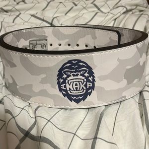 Inaka power lever belt size medium